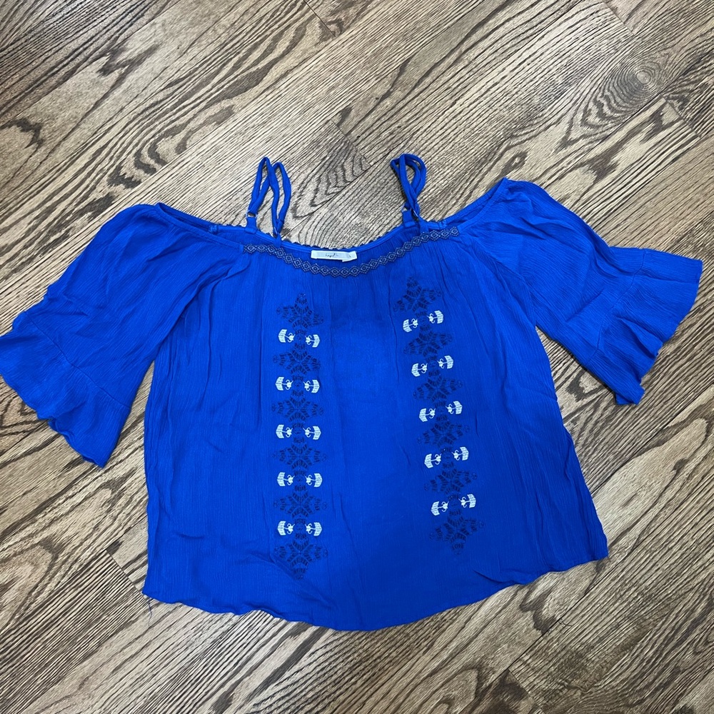 Hazel  Cold Shoulder Top Large